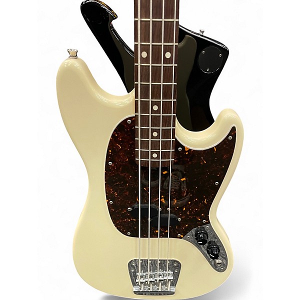 Used 2004 Fender Mustang Bass MIJ Olympic White Electric Bass Guitar