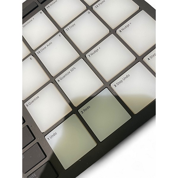 Used Native Instruments Maschine Mikro MK3 MIDI Controller