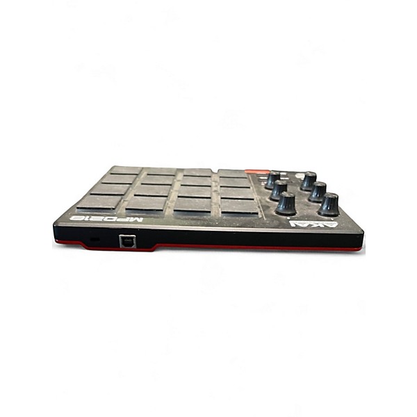 Used Akai Professional MPD218 MIDI Controller