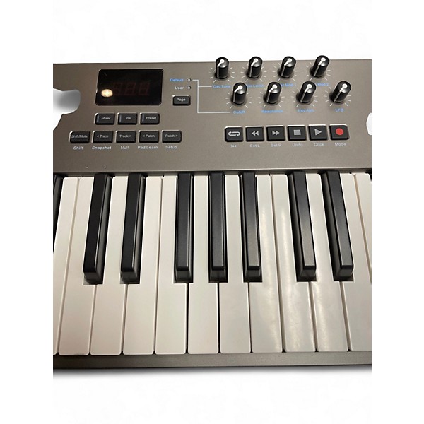 Used Nektar impact lx61+ MIDI Controller