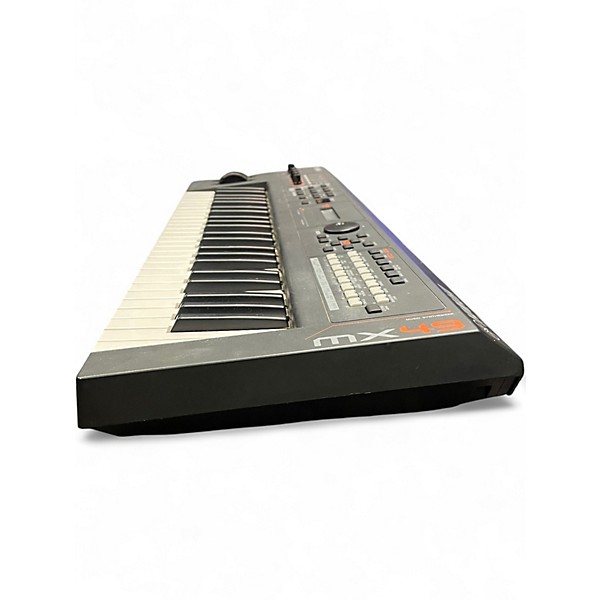 Used Yamaha MX49 49 Key Keyboard Workstation