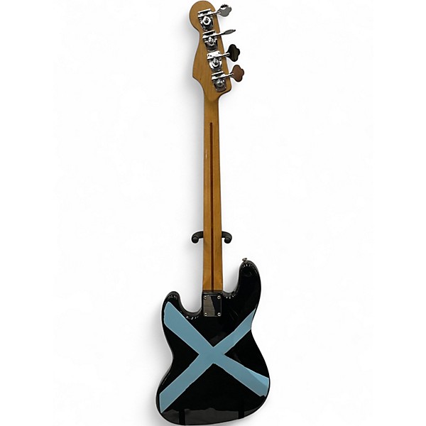 Used 2000 Fender Standard Fretless Jazz Bass Black Electric Bass Guitar