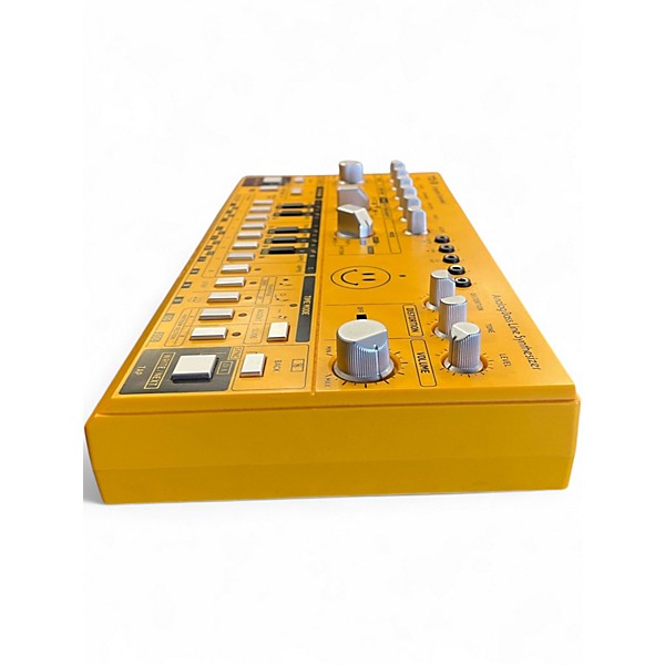 Used Behringer TD-3 Synthesizer