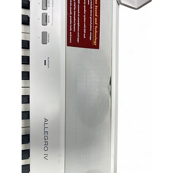 Used Williams Allegro IV White 88 Key Digital Piano