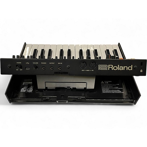 Used Roland BOUTIQUE JU-06A Synthesizer