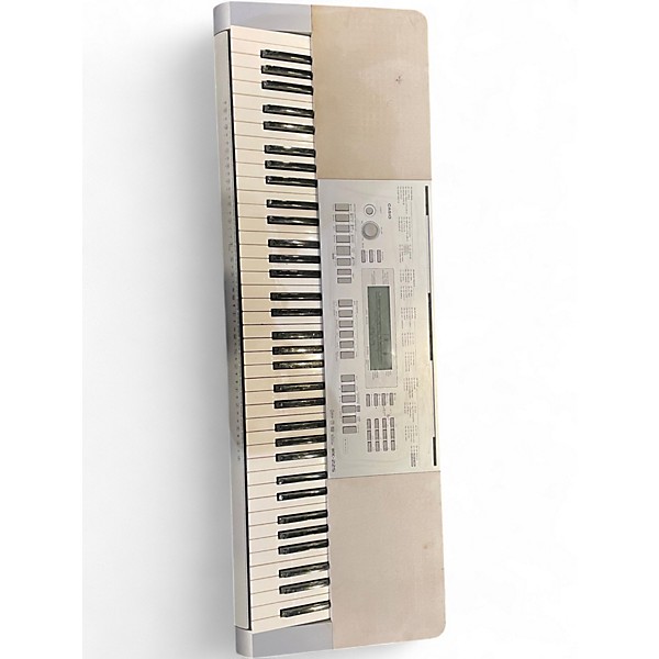 Used Casio WK-225 Digital Piano
