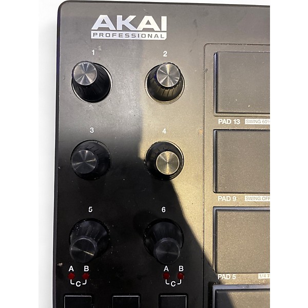 Used Akai Professional MPD218 MIDI Controller