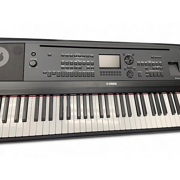 Used Yamaha DGX670 Stage Piano