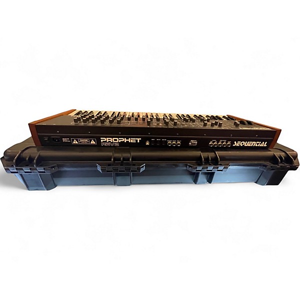 Used Sequential prophet rev2 Synthesizer