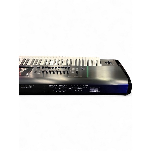 Used KORG Kronos 88 Keyboard Workstation