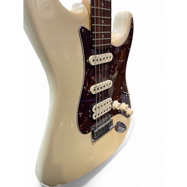 Used Fender American Deluxe Stratocaster Plus HSS Pearl White Solid Body Electric Guitar