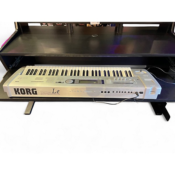 Used KORG Triton Le 61 Key Keyboard Workstation