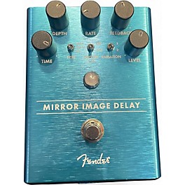Used Fender mirror image delay Effect Pedal