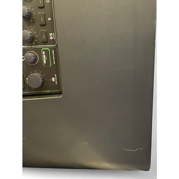 Used Mackie SHOWBOX Powered Speaker