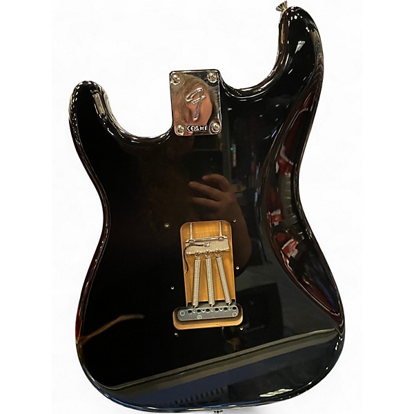 Used Fender PLAYER II STRATOCASTER HSS Black Solid Body Electric Guitar