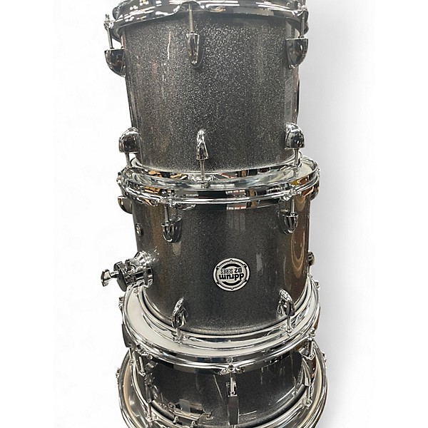 Used ddrum 5 Piece D2 Silver Sparkle Drum Kit