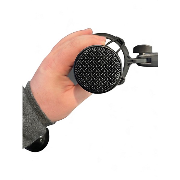 Used Audio-Technica AT2035 Condenser Microphone