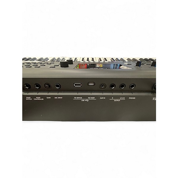 Used Yamaha PSRE583