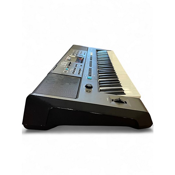 Used Yamaha PSR-E473 Portable Keyboard