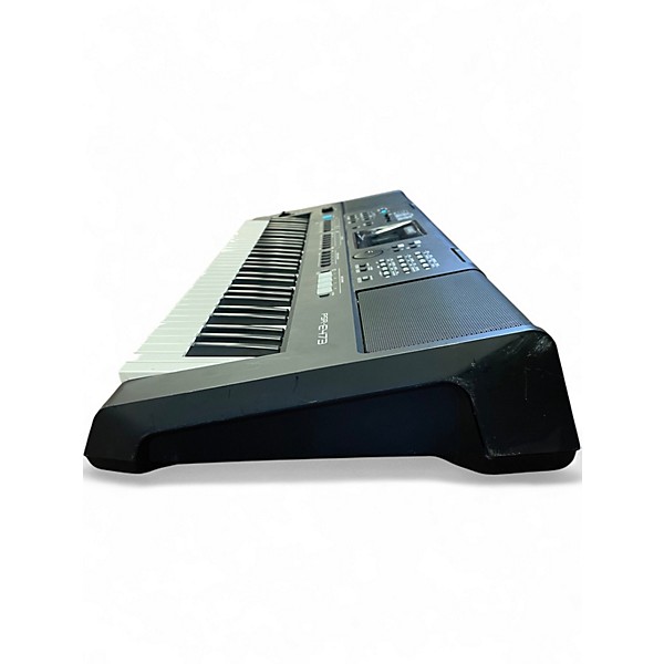 Used Yamaha PSR-E473 Portable Keyboard