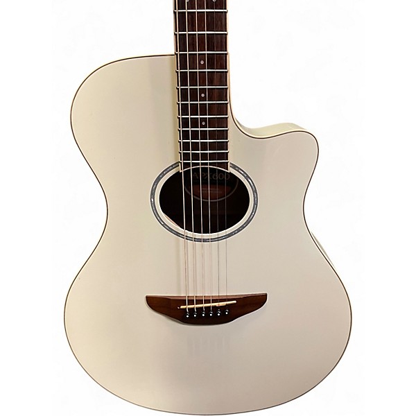 Used Yamaha APX600 White Acoustic Electric Guitar
