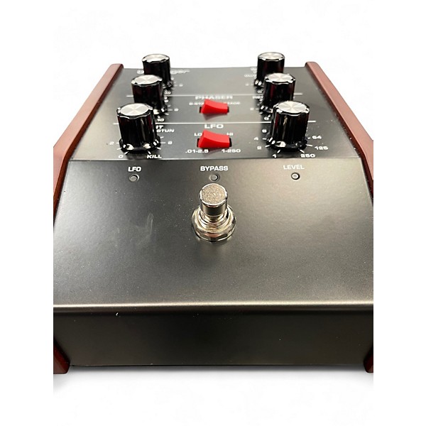 Used Behringer BM-13 Phaser Effect Pedal