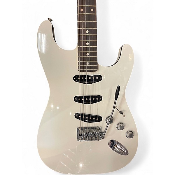 Used Fender Aerodyne Special Stratocaster Alpine White Solid Body Electric Guitar