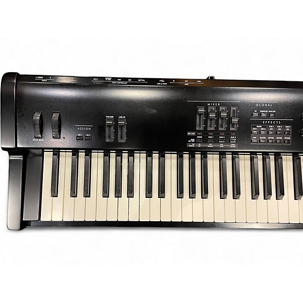 Used Kawai MP7 SE Keyboard Workstation