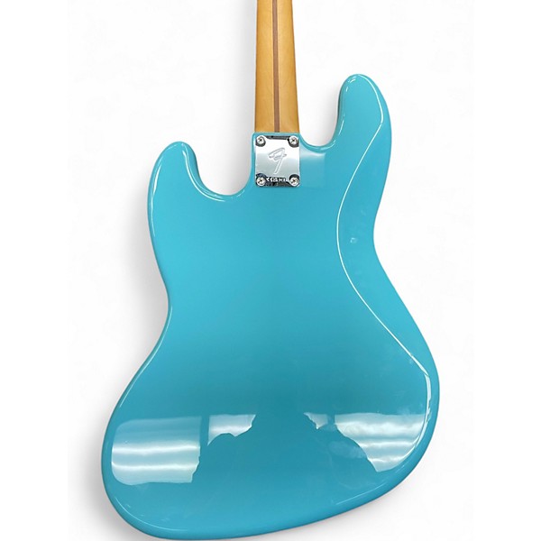 Used Fender PLAYER 2 JAZZ BASS Daphne Blue Electric Bass Guitar