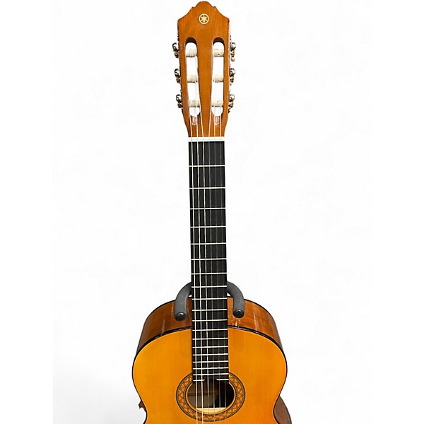 Used Yamaha C40 Natural Classical Acoustic Guitar