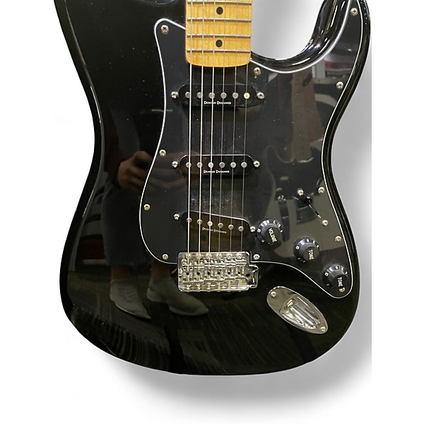Used Squier Vintage Modified 70s Stratocaster Black Solid Body Electric Guitar
