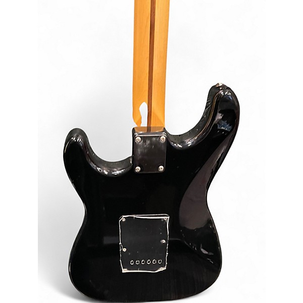 Used Fender 1995 Standard Stratocaster MIM Black Solid Body Electric Guitar