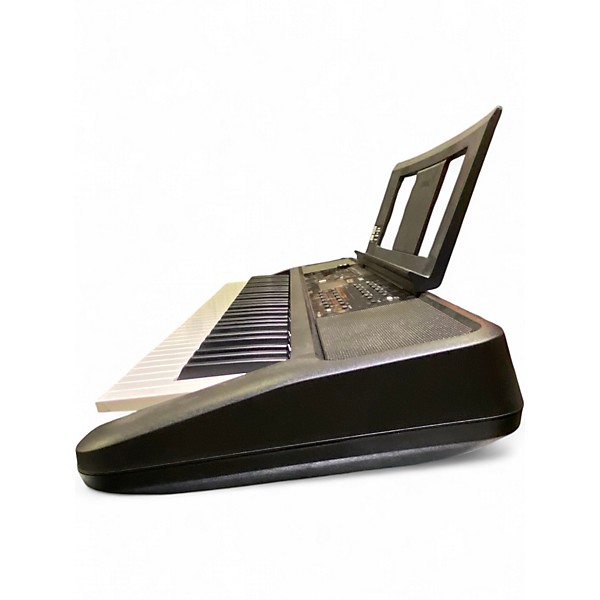 Used Yamaha PSR-E383 Portable Keyboard