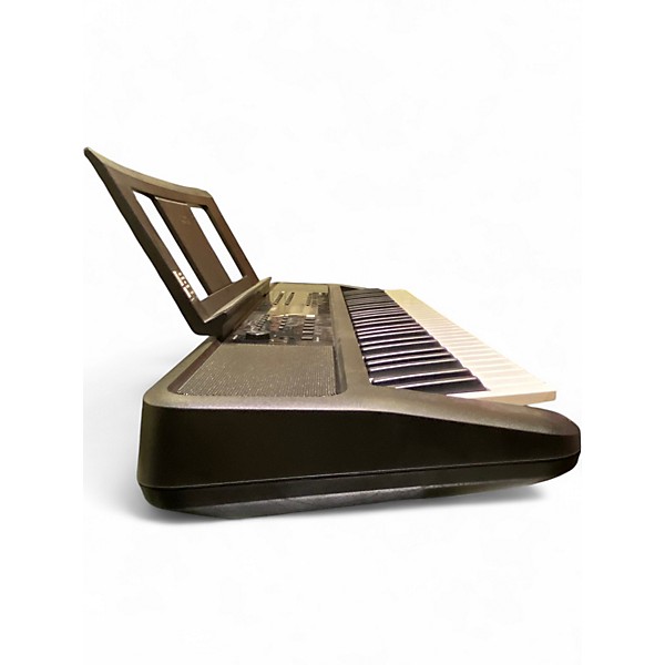 Used Yamaha PSR-E383 Portable Keyboard