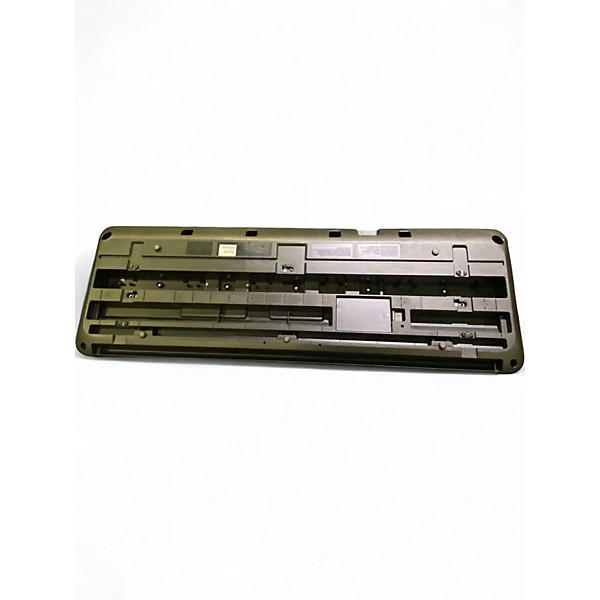 Used Yamaha PSR-E383 Portable Keyboard