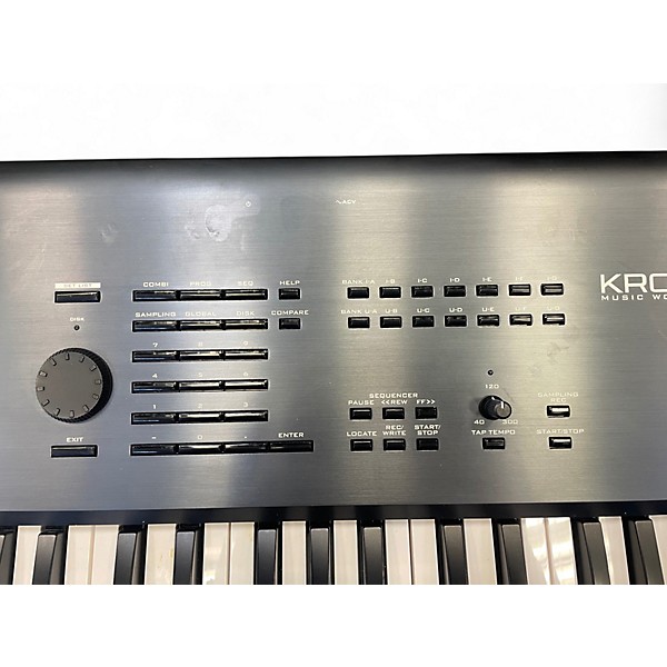 Used KORG KRONOS 61 Key Keyboard Workstation