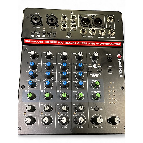 Used Harbinger LV8 Powered Mixer