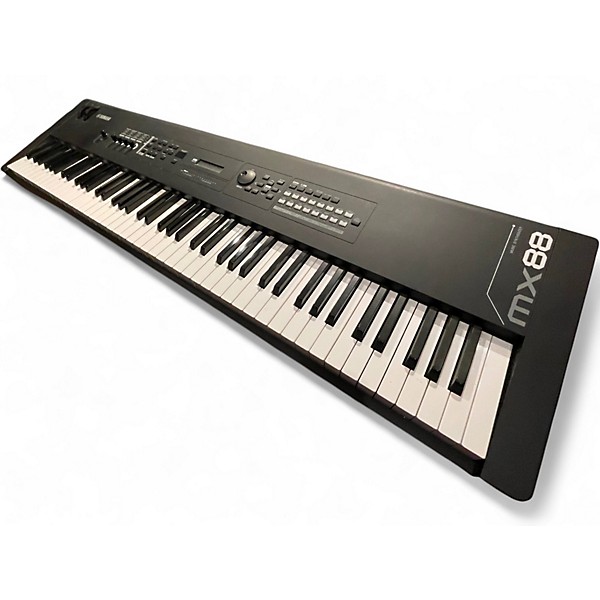 Used Yamaha MX88 Synthesizer