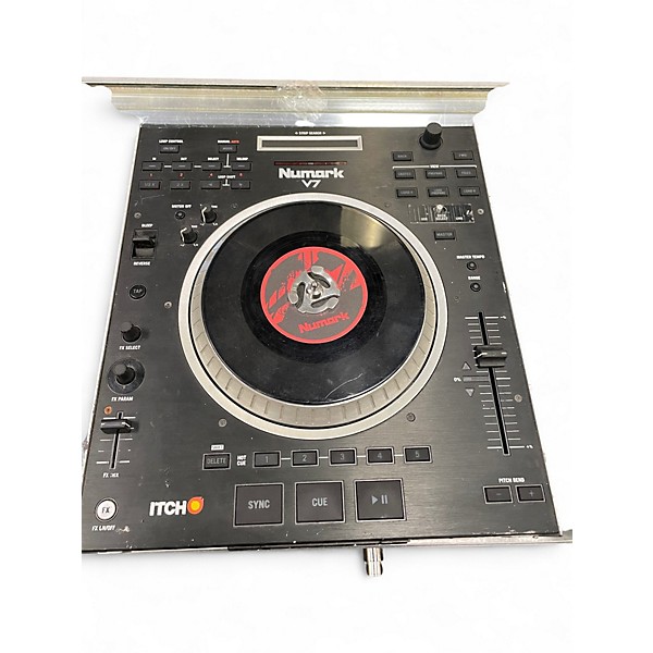 Used Numark V7 USB Turntable