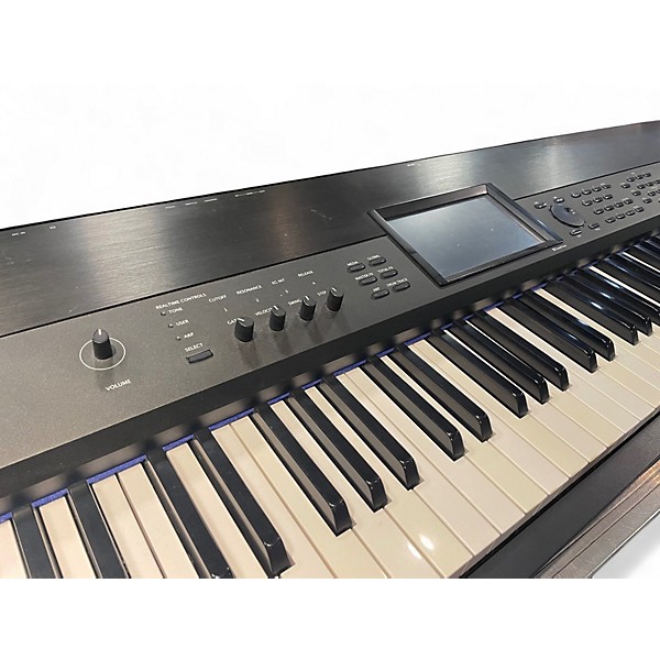 Used KORG Krome 61 Key Keyboard Workstation