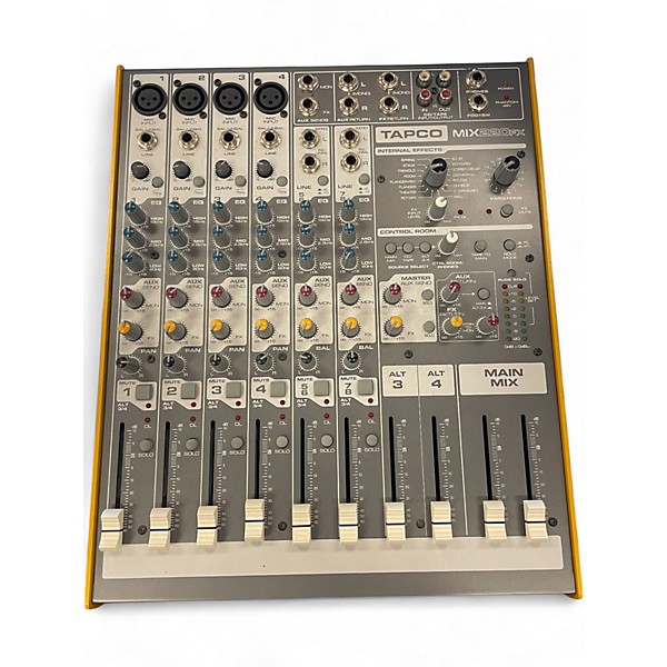 Used Tapco mix220fx Powered Mixer