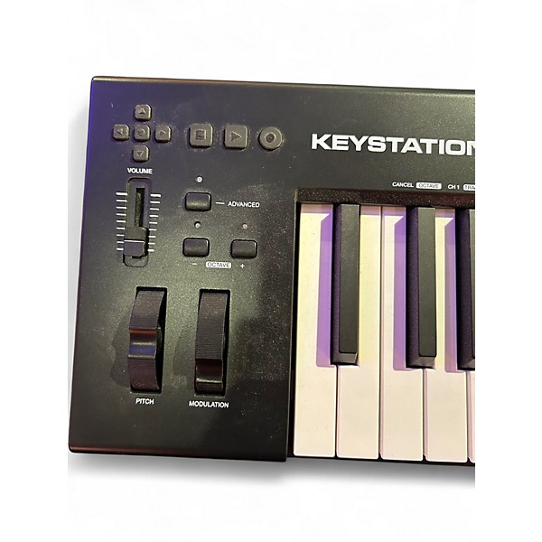 Used M-audio  Keystation 88 MK3 MIDI Controller