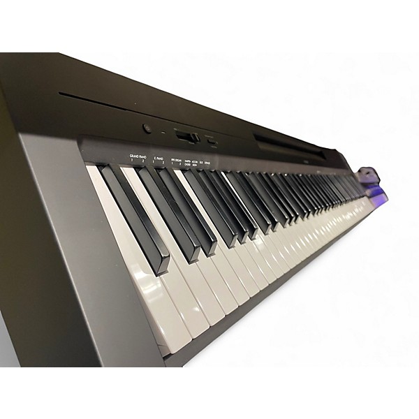 Used Yamaha P145BT Arranger Keyboard