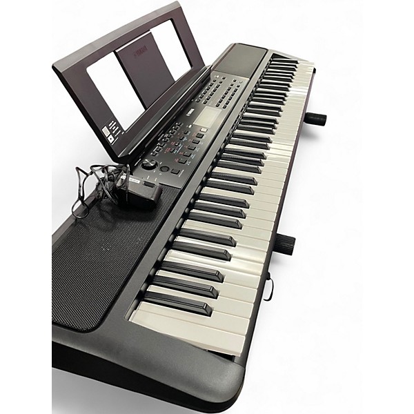Used Yamaha PSREW320 Digital Piano
