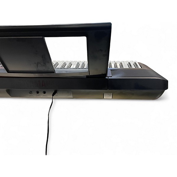 Used Yamaha PSRE273 Portable Keyboard
