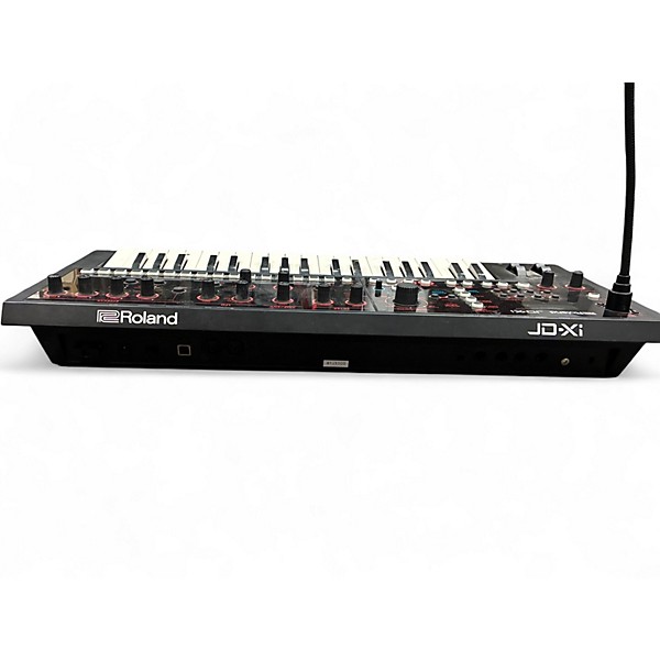 Used Roland JDXi Synthesizer