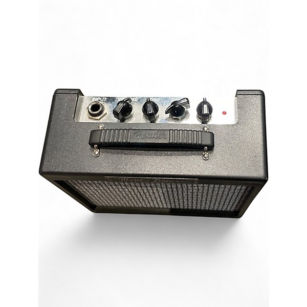 Used Fender MD-20 Battery Powered Amp