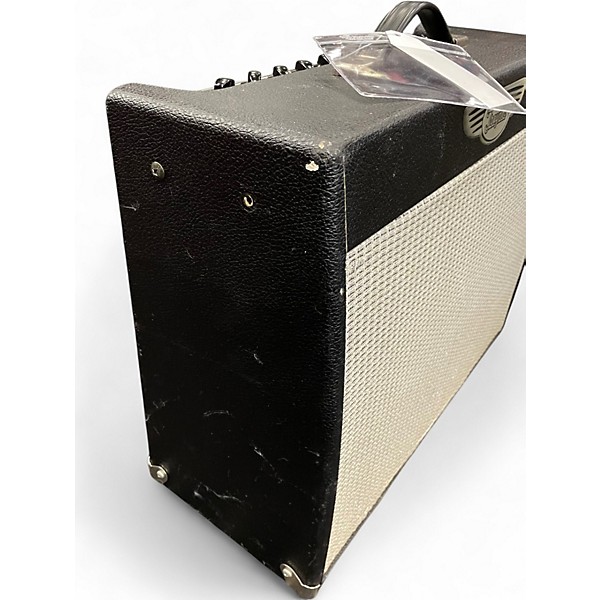 Used Traynor CUSTOM VALVE 40 Tube Guitar Combo Amp