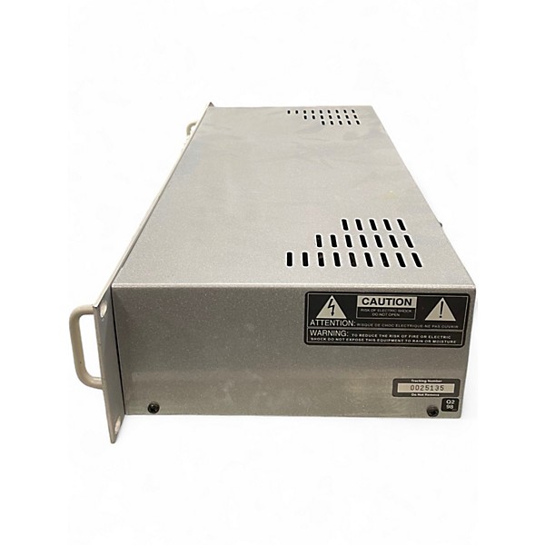 Used dbx 586 Dual Vacuum Tube Microphone Preamp
