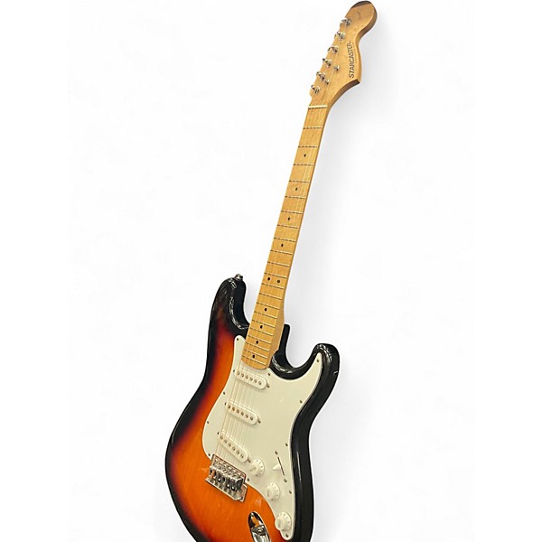 Used Starcaster by Fender Stratocaster 2 Tone Sunburst Solid Body Electric Guitar